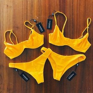 Blackbough wire bikini top